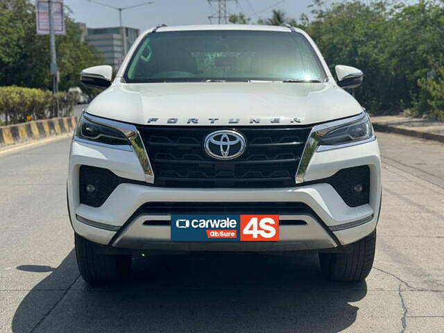Second Hand Toyota Fortuner 4X4 AT 2.8 Diesel in मुंबई