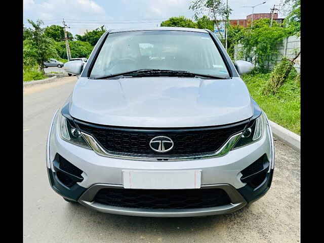 Second Hand Tata Hexa [2017-2019] XM 4x2 7 STR in Ahmedabad