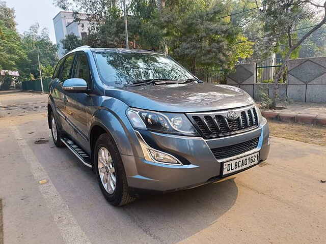 Second Hand Mahindra XUV500 [2015-2018] W10 AT in Delhi