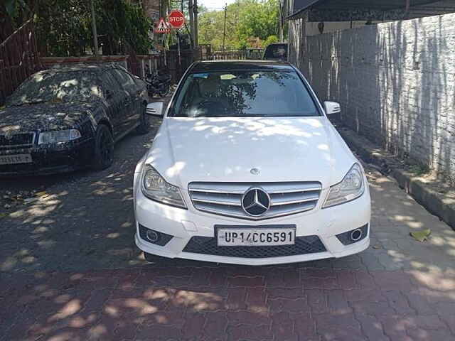 Second Hand Mercedes-Benz C-Class [2011-2014] 220 BlueEfficiency in Lucknow