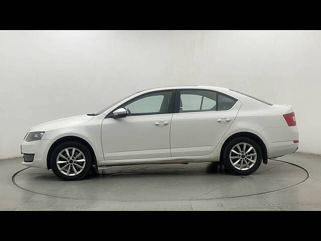 Second Hand Skoda Octavia [2013-2015] Elegance 1.8 TSI AT in Thane