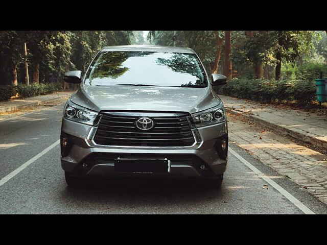 Second Hand Toyota Innova Crysta [2016-2020] 2.4 VX 8 STR [2016-2020] in Delhi