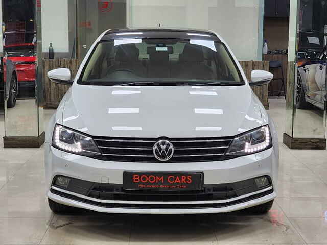 Second Hand Volkswagen Jetta Highline TDI AT in Chennai