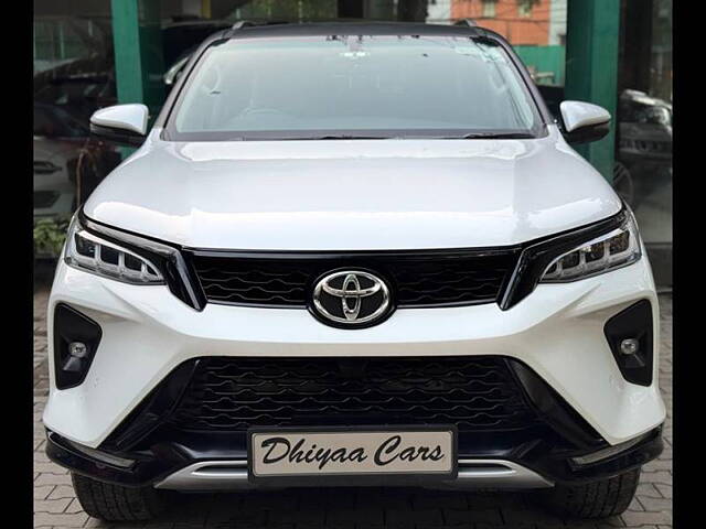 Second Hand Toyota Fortuner Legender 2.8 4X2 AT in Chennai