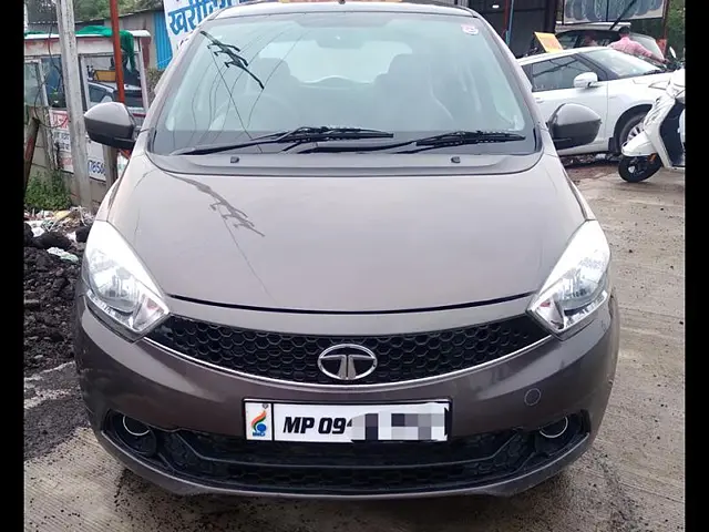 Second Hand Tata Tiago [2016-2020] Revotorq XE in Indore