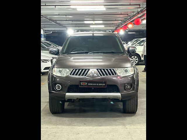 Second Hand Mitsubishi Pajero Sport 2.5 MT in Mumbai