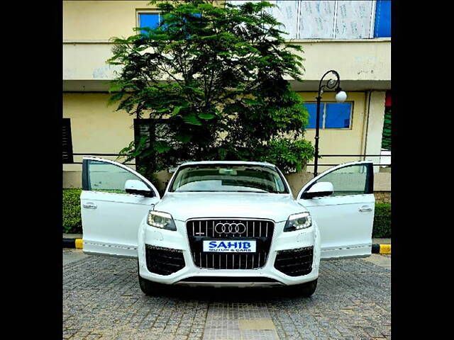 Second Hand Audi Q7 [2010 - 2015] 35 TDI Technology Pack + Sunroof in Agra