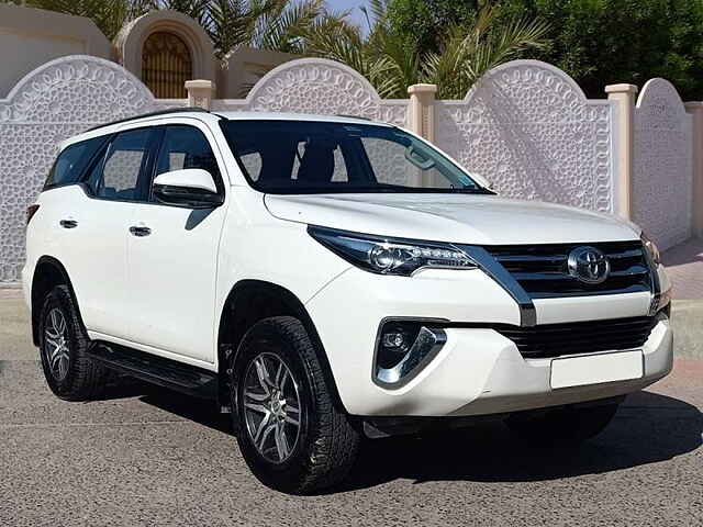 Second Hand Toyota Fortuner [2016-2021] 2.8 4x2 AT [2016-2020] in Delhi