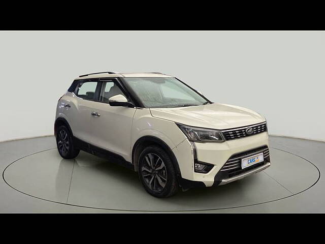 Second Hand Mahindra XUV300 [2019-2024] W8 (O) 1.2 Petrol in Delhi