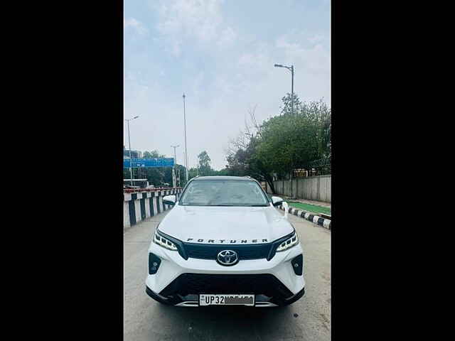 Second Hand Toyota Fortuner Legender 4X4 AT 2.8 Legender in Delhi