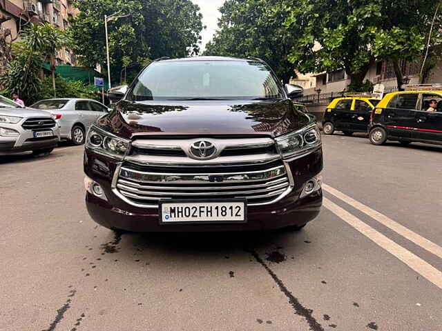 Second Hand Toyota Innova Crysta [2016-2020] 2.4 V Diesel in Mumbai