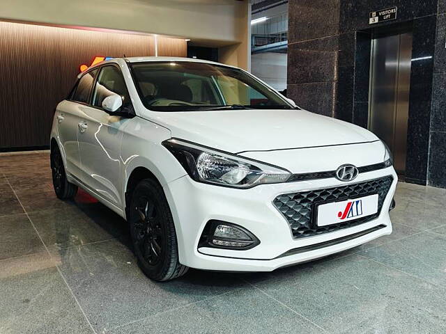 Second Hand Hyundai Elite i20 [2018-2019] Sportz 1.2 in Ahmedabad