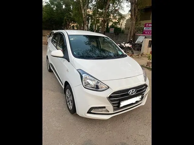 Second Hand Hyundai Xcent S AT in Delhi