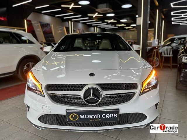 Second Hand Mercedes-Benz CLA [2015-2016] 200 Petrol Sport  (CBU) in Mumbai