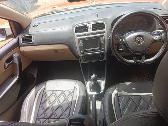 Second Hand Volkswagen Ameo Highline1.2L Plus (P) 16 Alloy [2017-2018] in Madurai