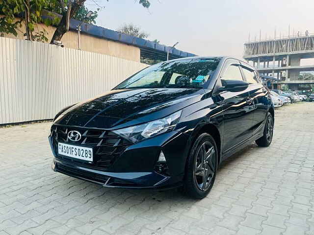 Second Hand Hyundai i20 [2020-2023] Sportz 1.2 MT [2020-2023] in Guwahati