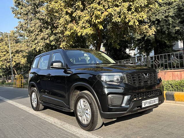 Second Hand Mahindra Scorpio N Z2 Diesel MT 7 STR [2022] in Delhi