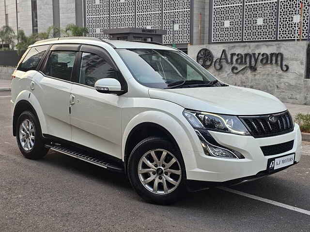 Second Hand Mahindra XUV500 [2015-2018] W8 [2015-2017] in Thane