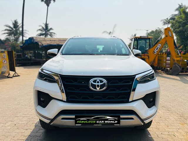 Second Hand Toyota Fortuner 4X2 AT 2.8 Diesel in Mumbai