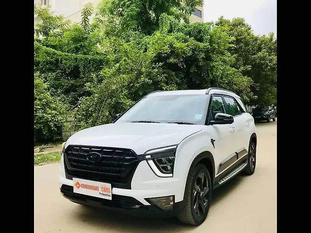 Used 2023 Hyundai Alcazar Signature (O) 7 STR 1.5 Petrol DCT Adventure ...