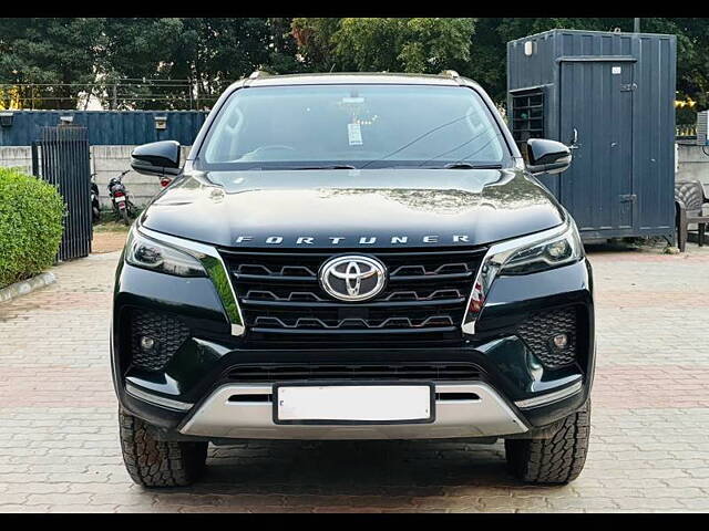 Second Hand Toyota Fortuner [2016-2021] 2.8 4x2 AT [2016-2020] in Ahmedabad