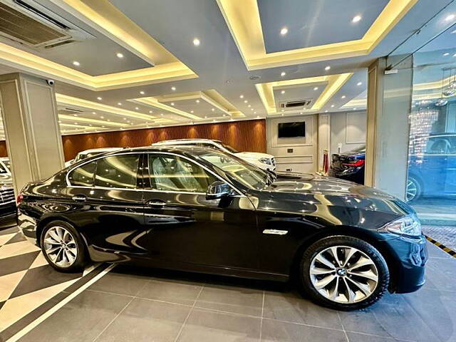 Second Hand BMW 5 Series [2013-2017] 520i Luxury Line in Delhi