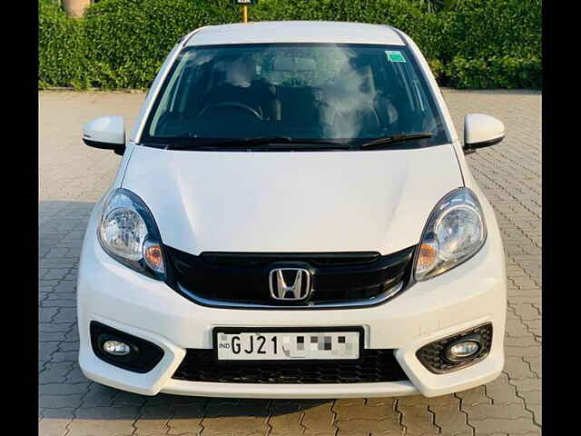 Second Hand Honda Brio VX AT in Surat