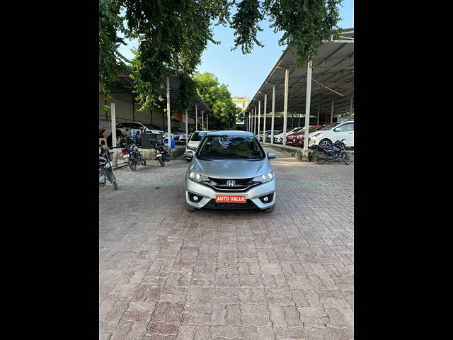 Second Hand Honda Jazz [2015-2018] VX Petrol in Lucknow