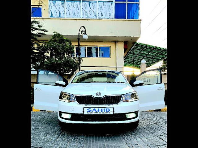 Second Hand Skoda Rapid Style 1.5 TDI in Agra