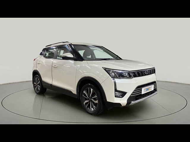 Second Hand Mahindra XUV300 [2019-2024] W8 (O) 1.2 Petrol AMT in Mumbai