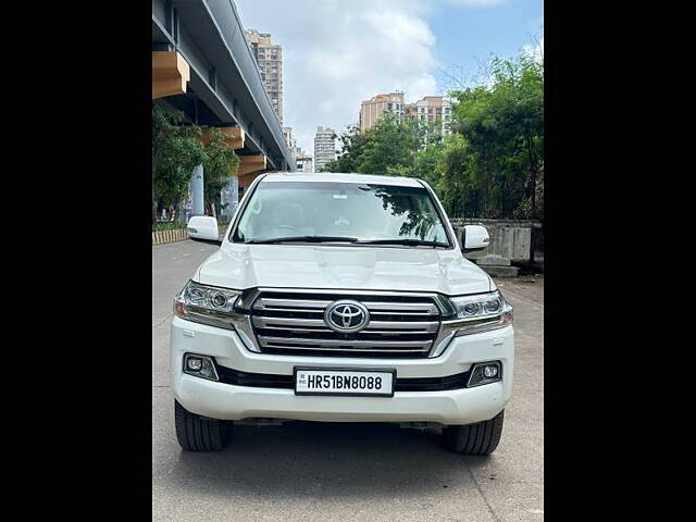 Second Hand Toyota Land Cruiser [2011-2015] LC 200 VX in Mumbai