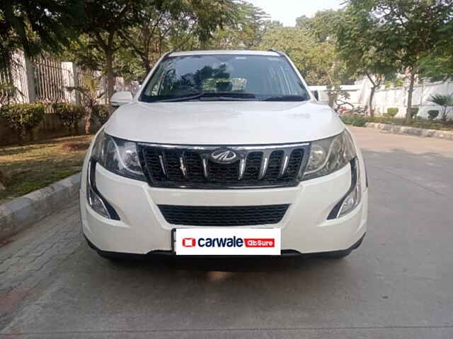 Second Hand Mahindra XUV500 [2015-2018] W6 in Lucknow