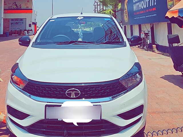 Second Hand Tata Tiago XT (O) in Delhi