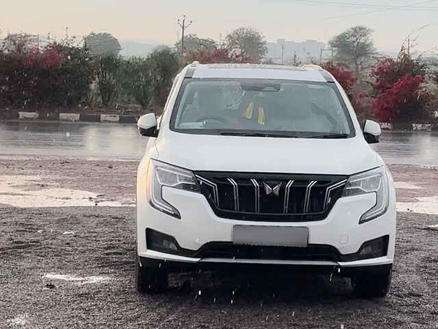 Second Hand Mahindra XUV700 AX 7 Luxury Pack Diesel AT AWD 7 STR [2023-2024] in Dadri