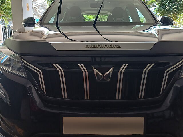 Second Hand Mahindra XUV700 AX 3 Petrol AT 5 STR [2021] in Mumbai