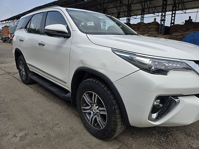 Second Hand Toyota Fortuner [2016-2021] 2.8 4x2 MT [2016-2020] in Raisen