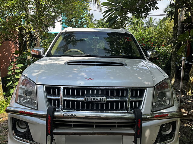 Second Hand Isuzu MU7 [2014-2017] High BS IV in Kolkata