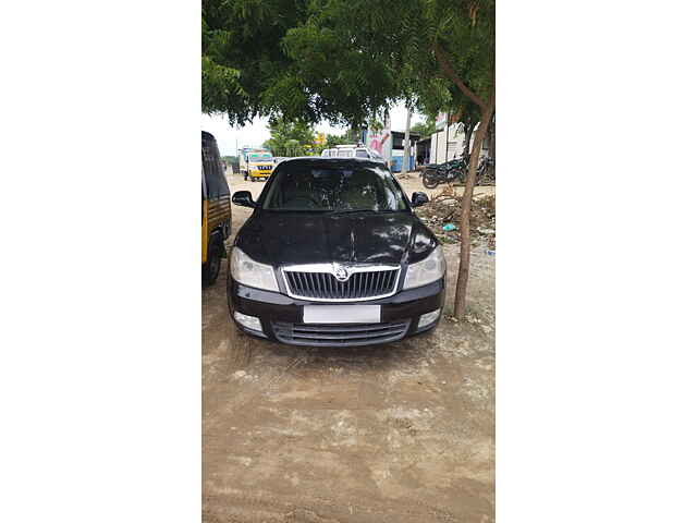 Second Hand Skoda Laura Elegance 2.0 TDI CR AT in Tiruchirappalli