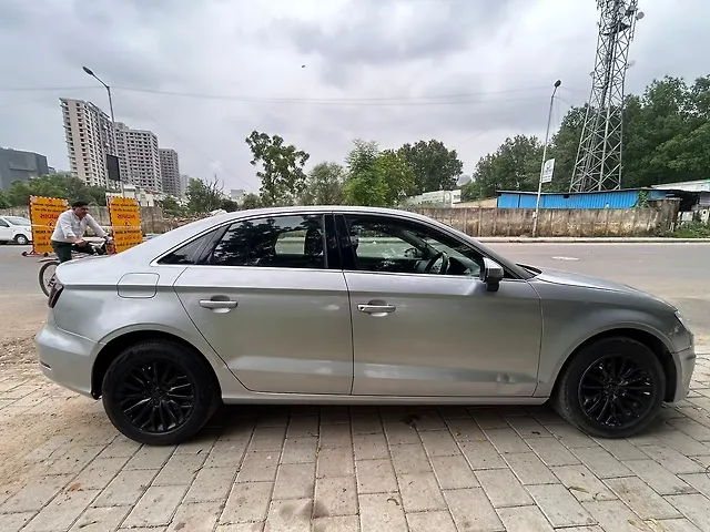 Used Audi A3 35 TDI Premium + Sunroof in Surendranagar Used Audi A3 35 TDI Premium + Sunroof in Surendranagar