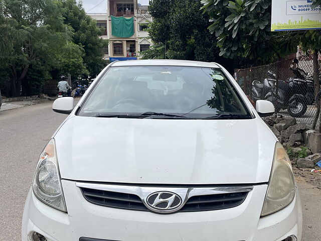 Second Hand Hyundai i20 [2010-2012] Asta 1.4 CRDI with AVN 6 Speed in Jaipur