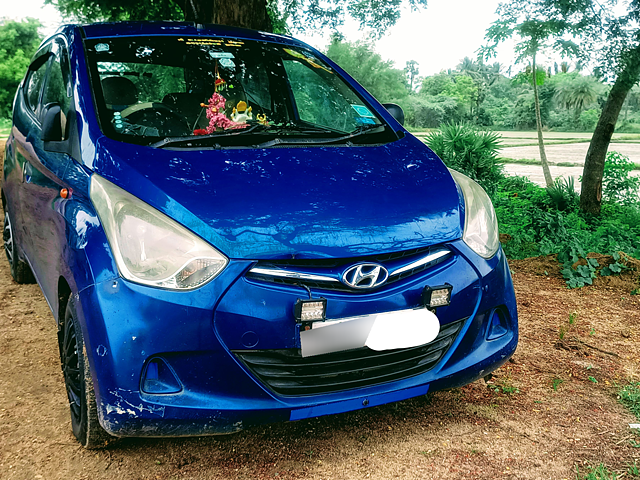 Second Hand Hyundai Eon Era + in Vellore