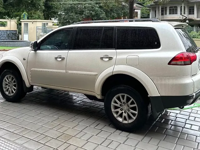 Used 2015 Mitsubishi Pajero Sport MT for sale in Kannur at Rs