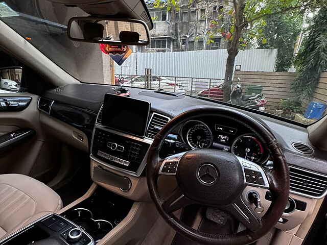 Second Hand Mercedes-Benz M-Class ML 250 CDI in Nadiad