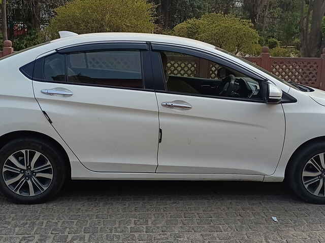 Second Hand Honda City 4th Generation V Diesel in Lucknow