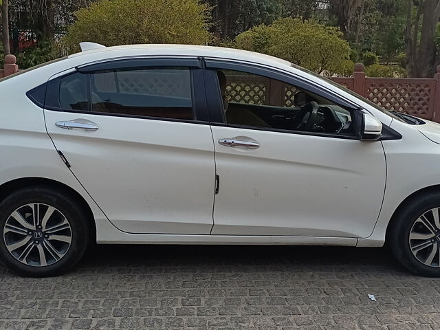 Second Hand Honda City 4th Generation V Diesel in Lucknow