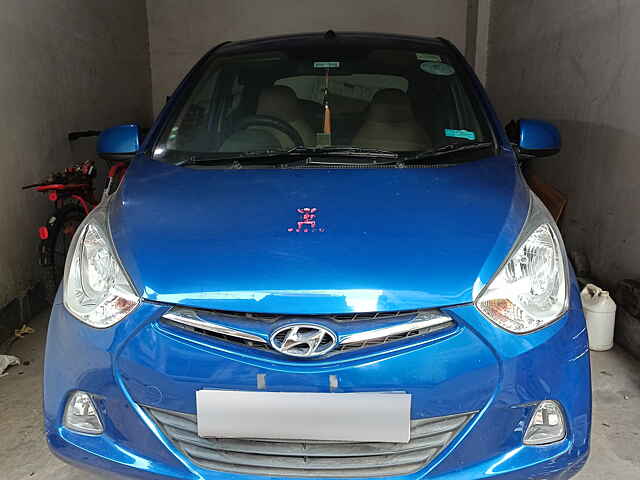 Second Hand Hyundai Eon Sportz in Kolkata