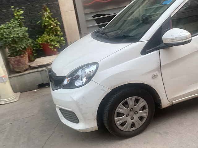 Second Hand Honda Brio S MT in Delhi