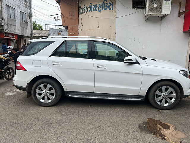 Second Hand Mercedes-Benz M-Class ML 250 CDI in Ahmedabad