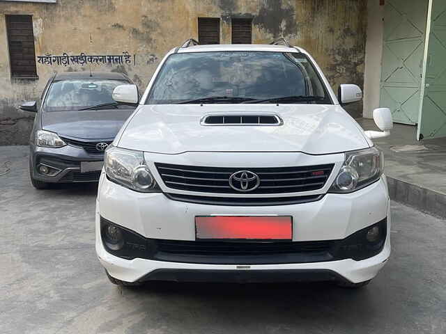 Second Hand Toyota Fortuner [2012-2016] 2.5 Sportivo 4x2 MT in Greater Noida