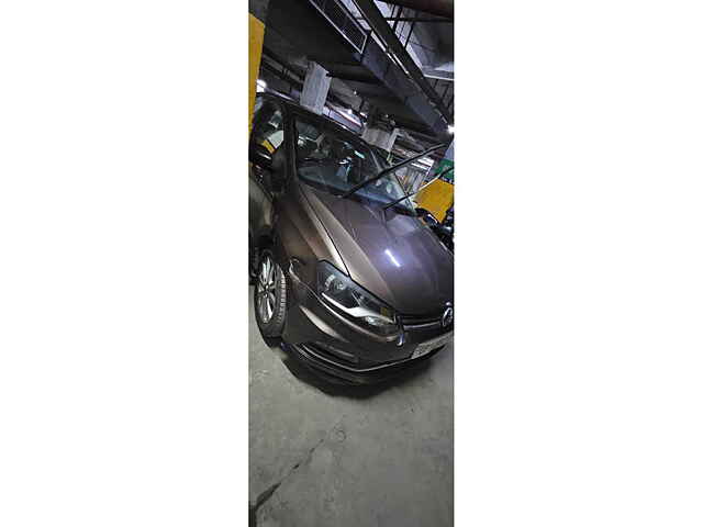 Second Hand Volkswagen Ameo Highline Plus 1.5L (D)16 Alloy in Ghaziabad